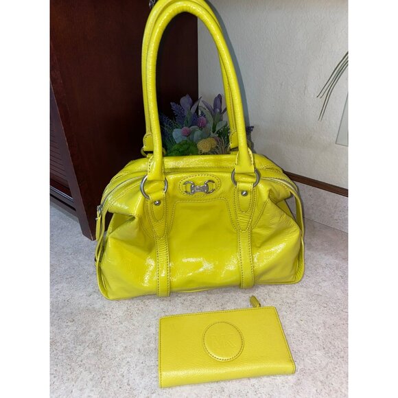 Michael Kors Yellow Patent Leather Satchel Bag With Silver Hardware & Matching W - Picture 14 of 15